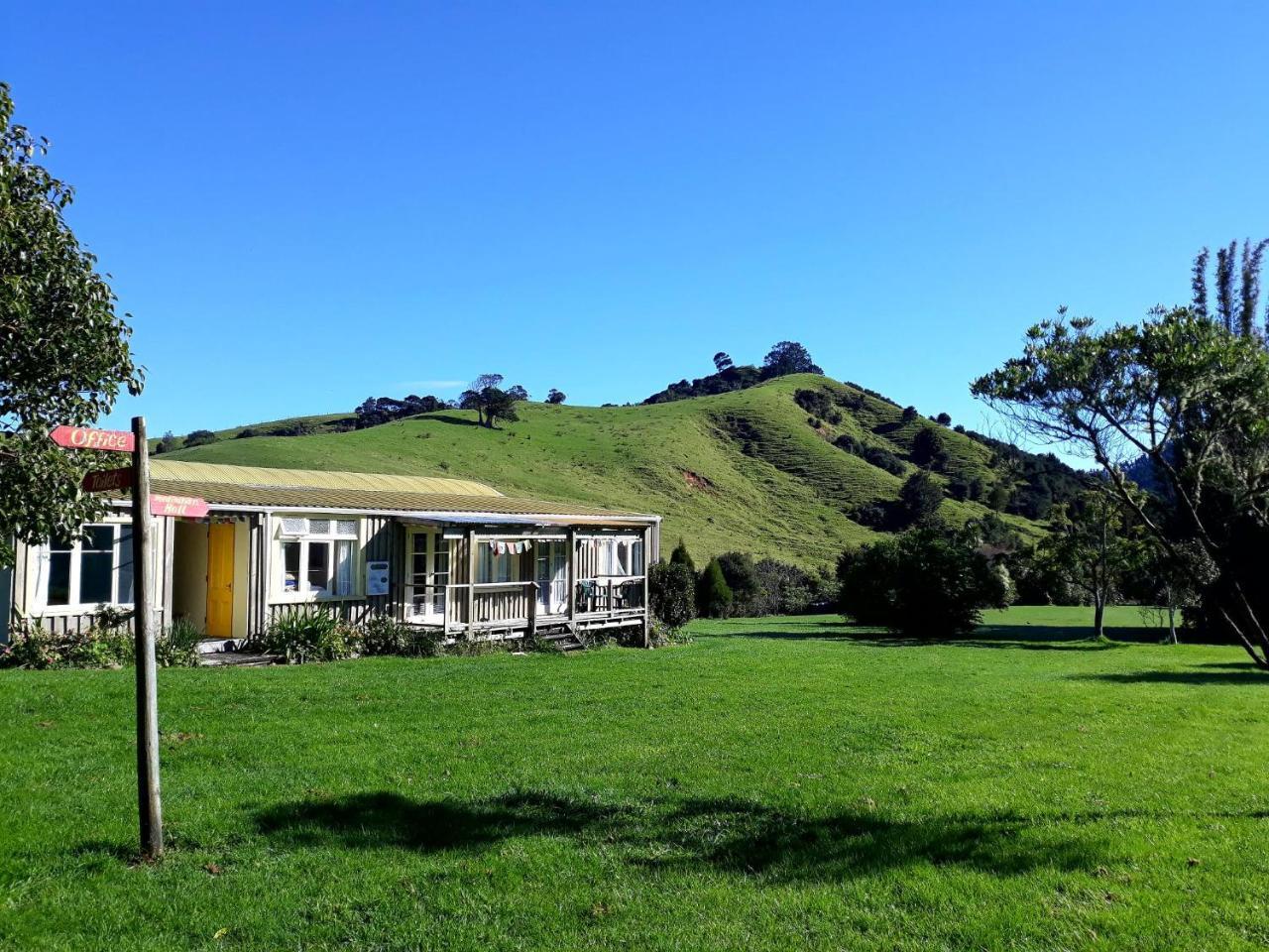 Hotel Mahamudra Buddhist Centre Colville Esterno foto